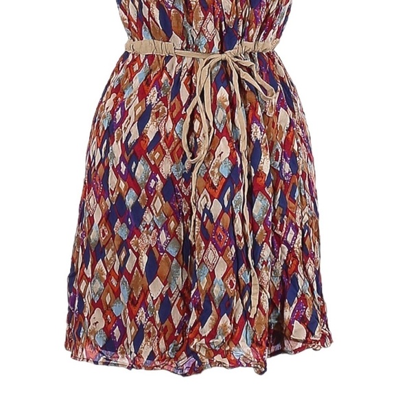 ๐บ Ya Los Angeles Boho Red Geometric Print Lightweight Mini Dress Size L - Picture 5 of 8